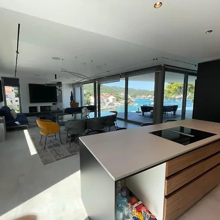Diva Villa *