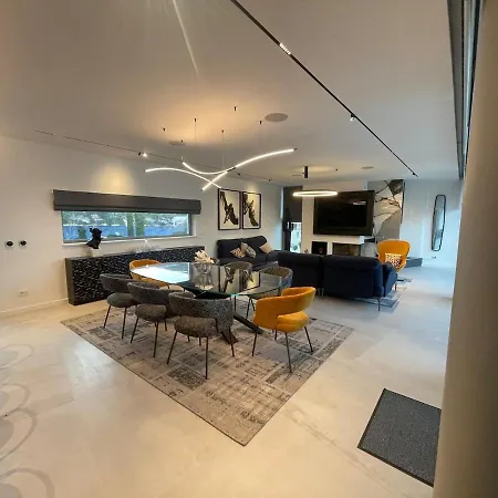 Diva Villa
