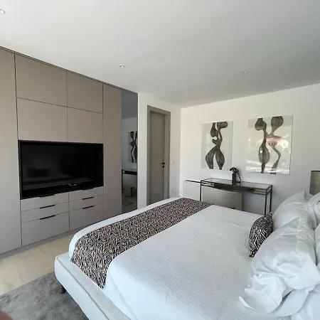 Diva Villa *